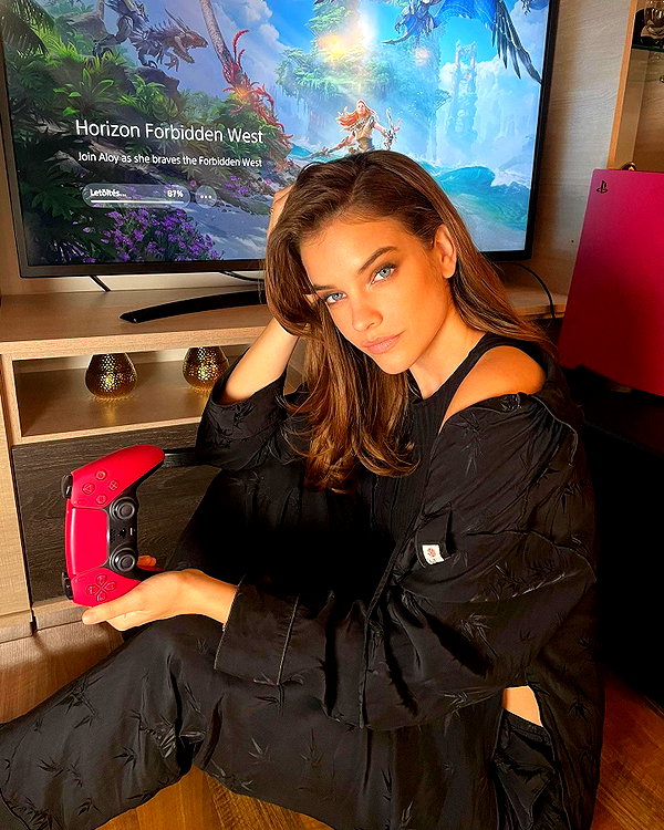 realbarbarapalvin instagram image archive image