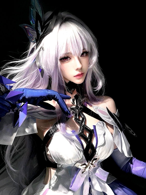 gallery_cosplayer instagram image archive image