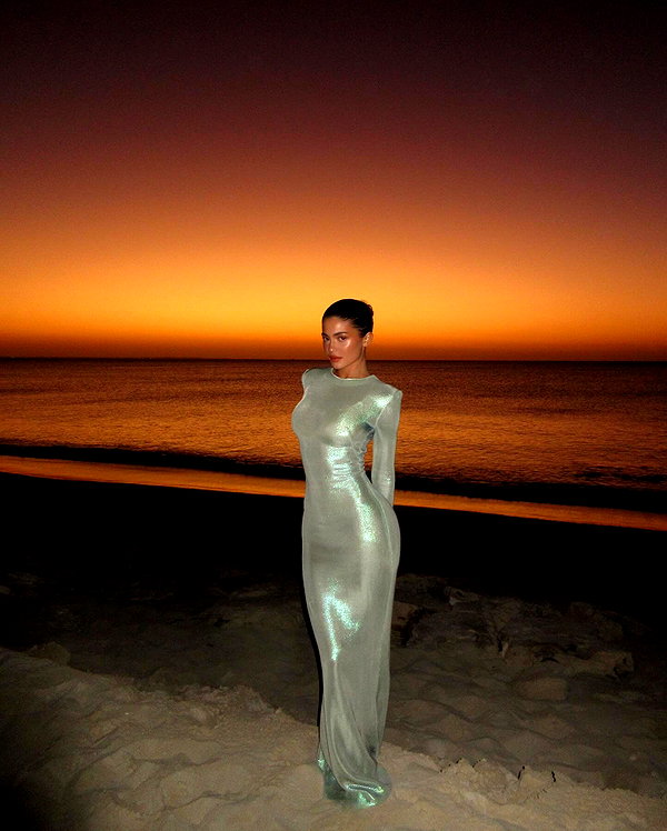 kyliejenner instagram image archive image
