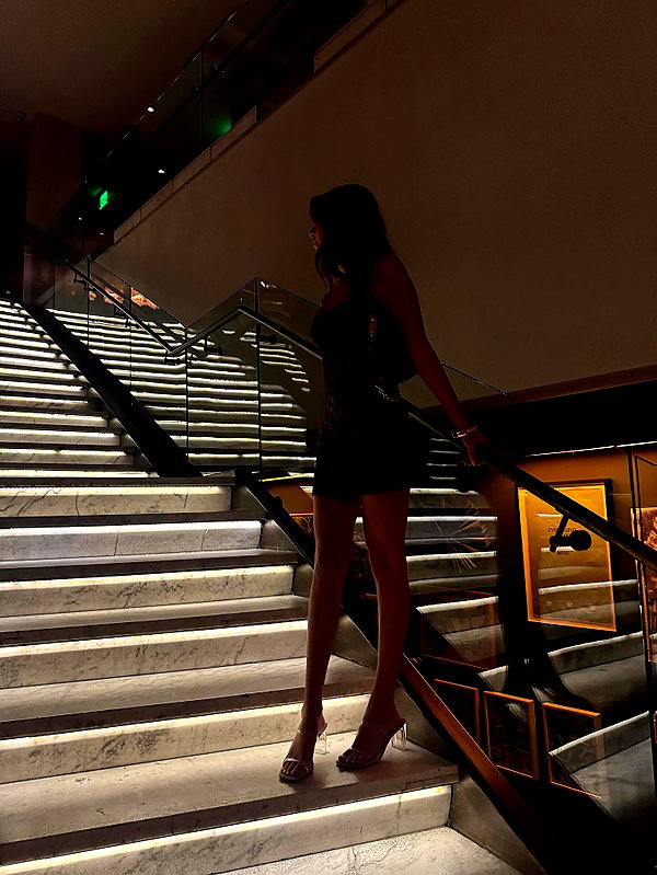 chloerosenbaum instagram image archive image