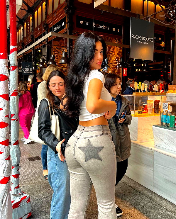 vanessa.rhd instagram image archive image