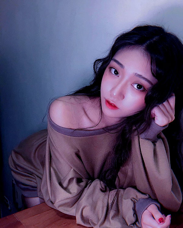 ge.more_x instagram image archive image