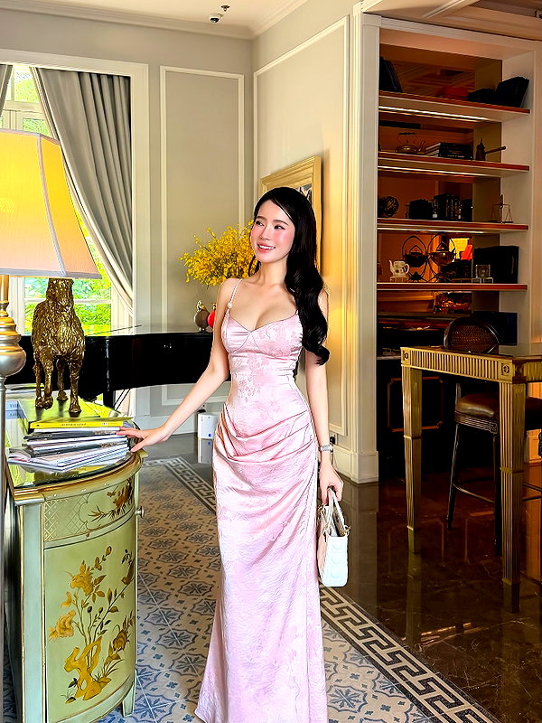 lyhythuedoxinh instagram image archive image