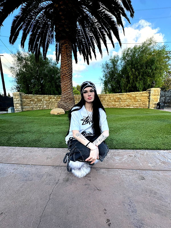 gabs.z.x instagram image archive image
