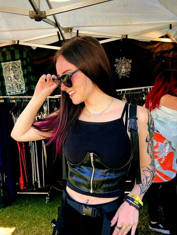 megann_eliizabeth instagram image archive image