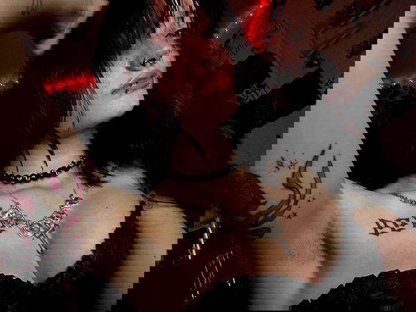 _animechika_ image ~ Altpins