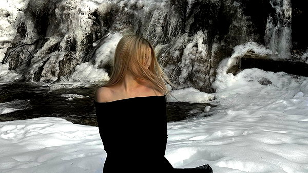 vvelum_ instagram image archive image