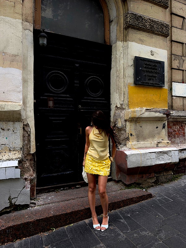 alishevs instagram image archive image