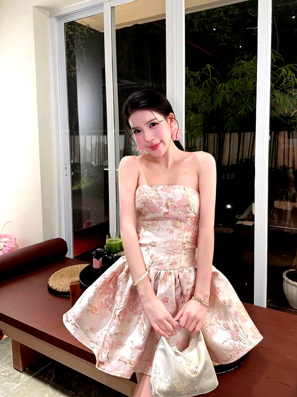 lyhythuedoxinh instagram image archive image