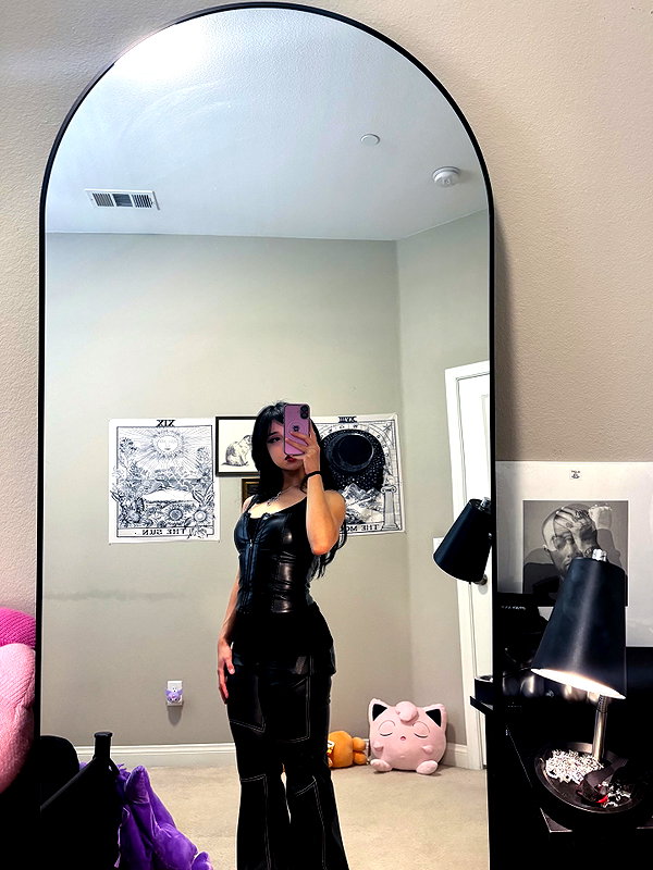 nep.tune.ee instagram image archive image