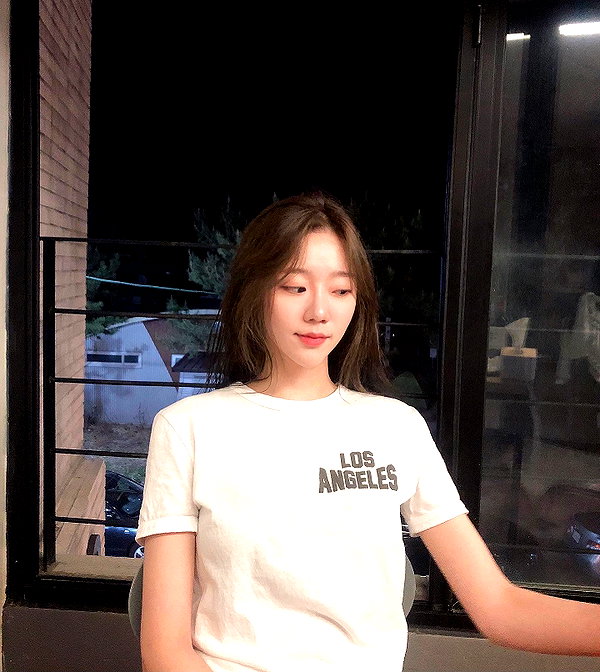 hyeweon__ instagram image archive image