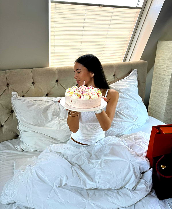 zoeliss instagram image archive image