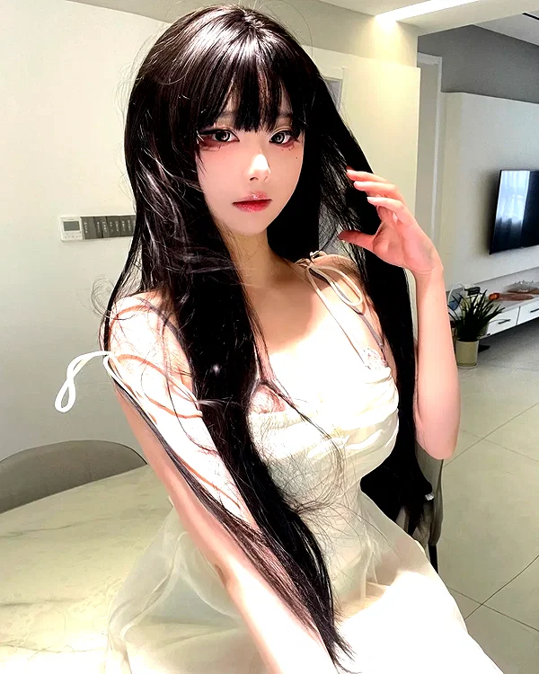 yingyinng_ instagram image archive image