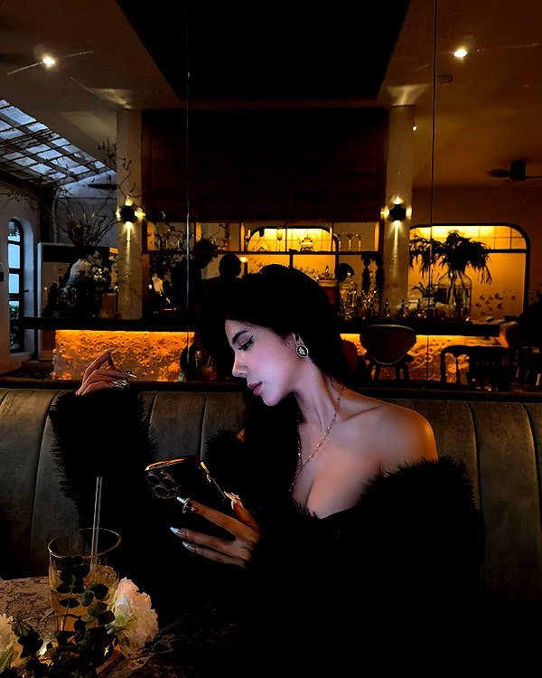 lyhythuedoxinh instagram image archive image