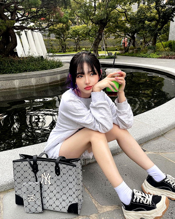 yuna_1_27 instagram image archive image