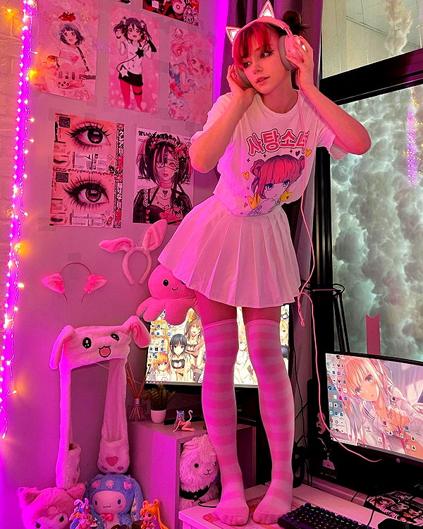 eva.mosevichhh instagram image archive image