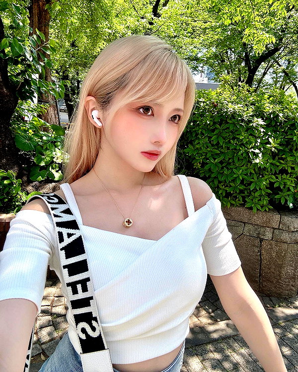 sithle011 instagram image archive image