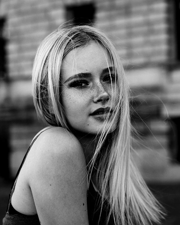 lilih instagram image archive image