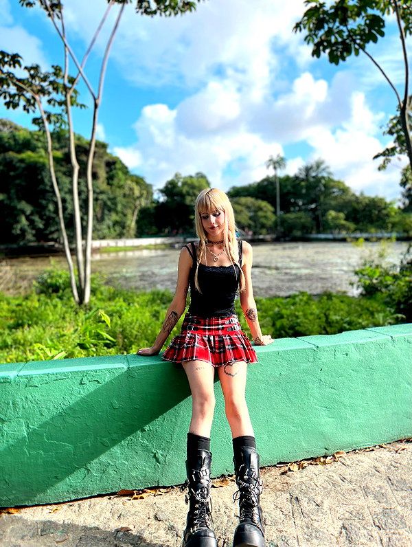 jadelaverne instagram image archive image