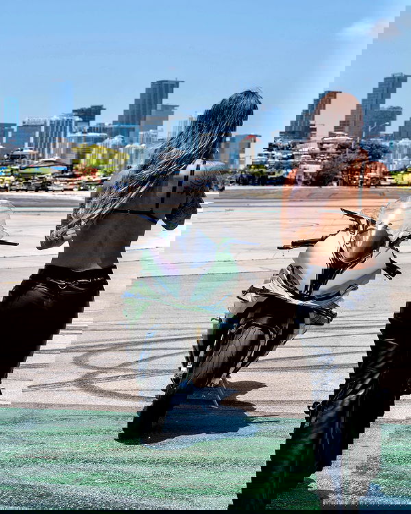 itshayleydavies itshayleydavies archive image