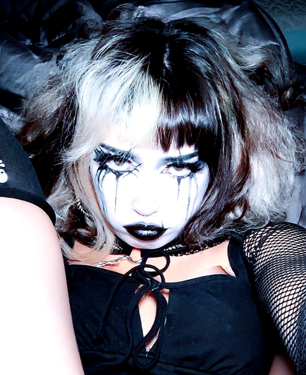 newmakeupgoddess instagram image archive image