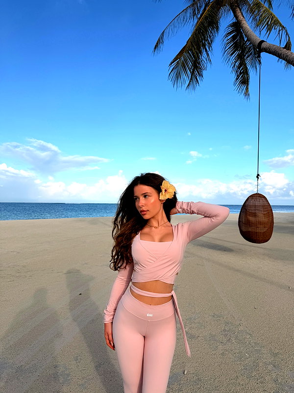 enikeeva_aliya instagram image archive image