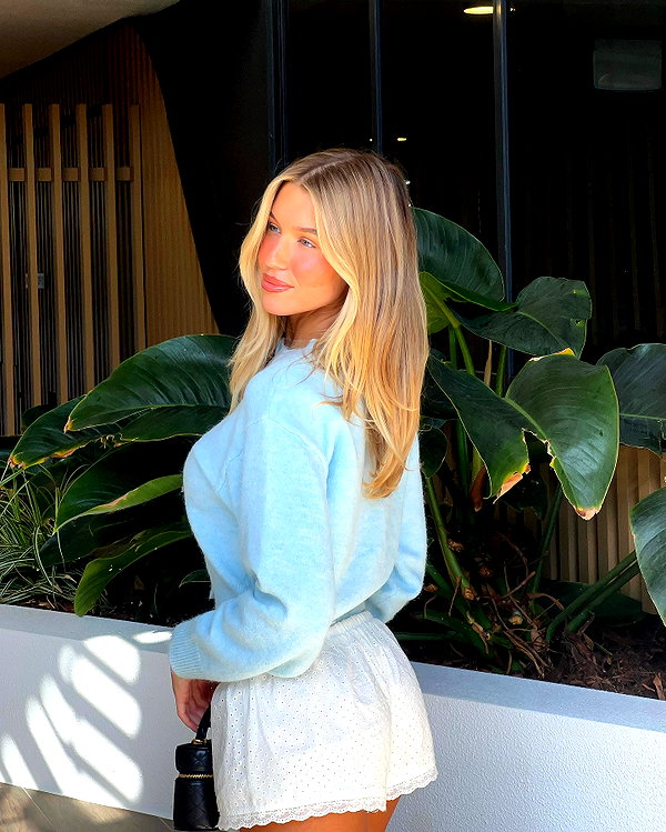 sophiebatzloff instagram image archive image