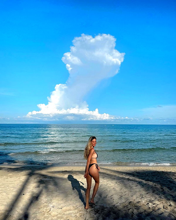 barzomer instagram image archive image