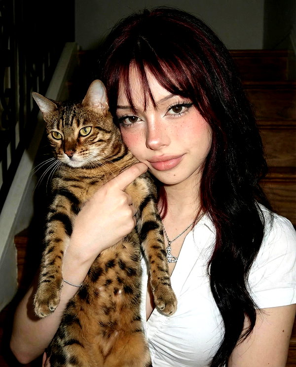vampeess instagram image archive image