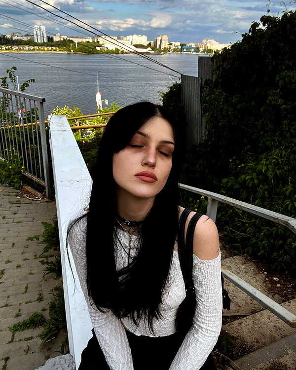 dalivrot instagram image archive image