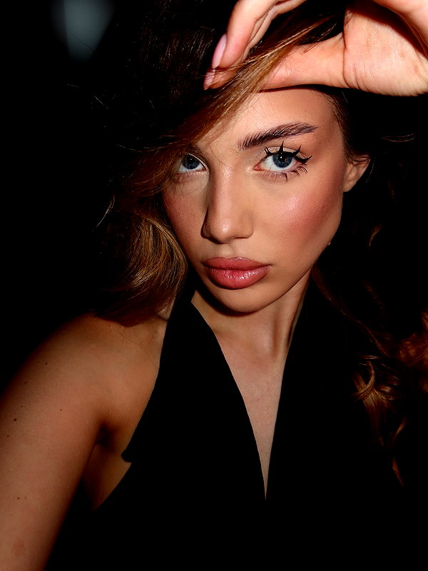 anna.utka22 instagram image archive image
