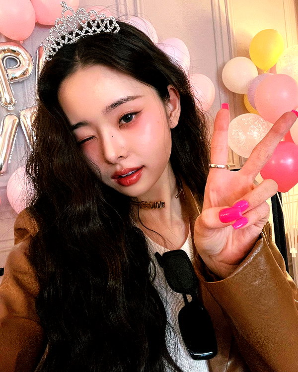 dear.zia instagram image archive image