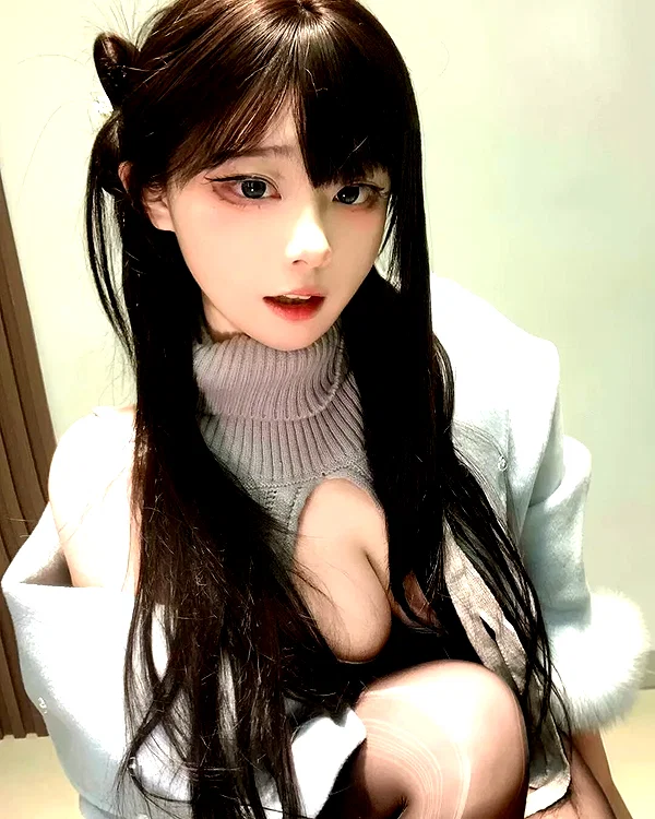 yingyinng_ instagram image archive image