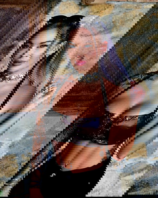 itshayleydavies itshayleydavies archive image