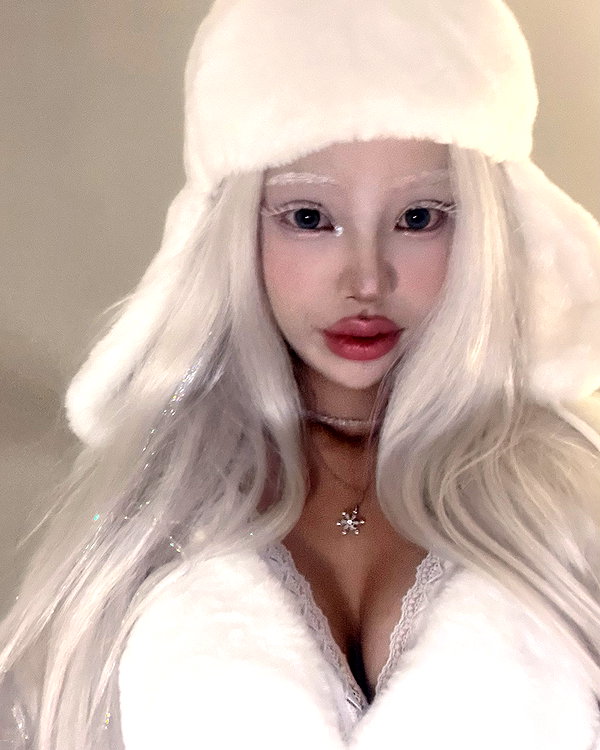 Archived image from @irisinna on Instagram
