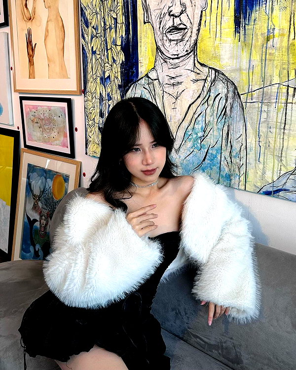 lyhythuedoxinh instagram image archive image