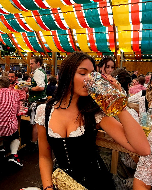 ninastodden instagram image archive image