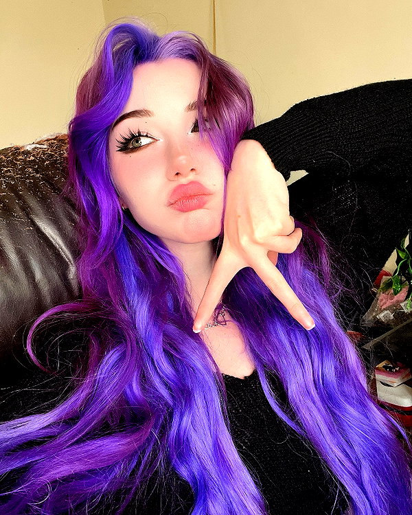 danielle.mercedie instagram image archive image