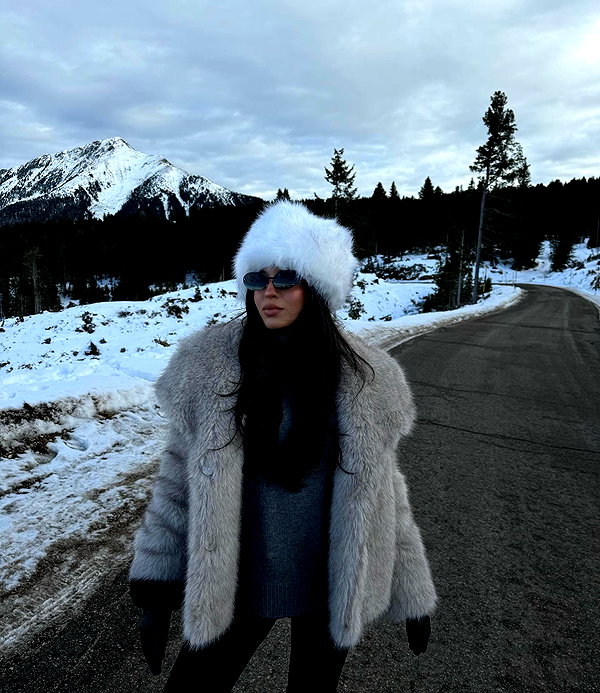 zoeliss instagram image archive image