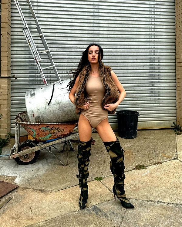 ellachristo instagram image archive image