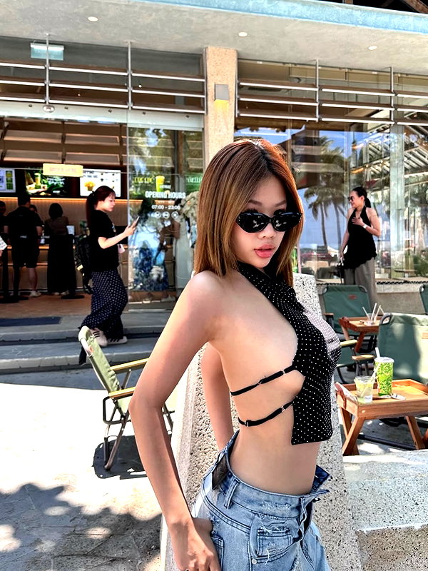 lyhythuedoxinh instagram image archive image
