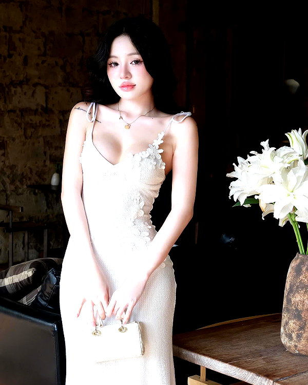 lyhythuedoxinh instagram image archive image