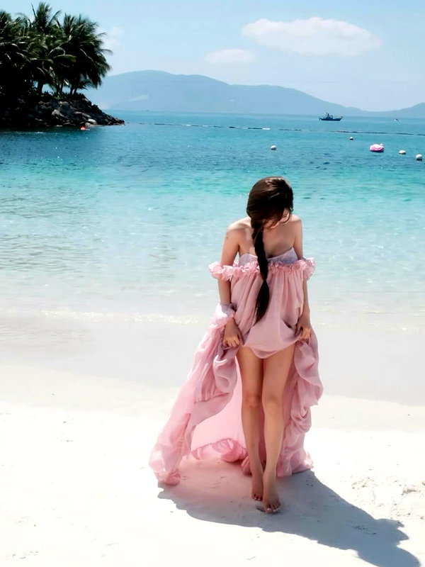 lyhythuedoxinh instagram image archive image