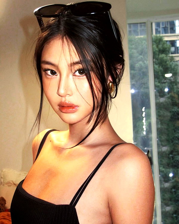 ll.lu1s instagram image archive image