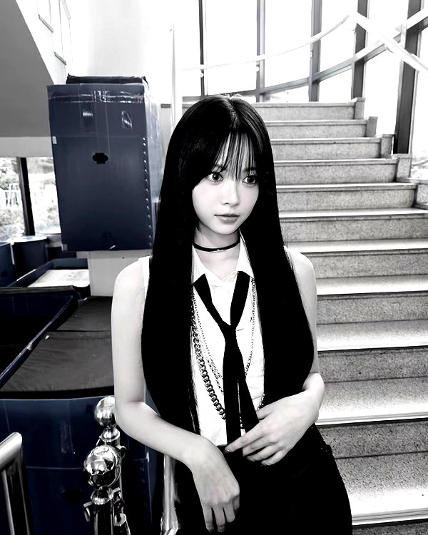 hhh.e_c.v instagram image archive image