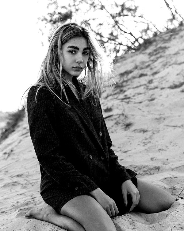 maya.keyy instagram image archive image