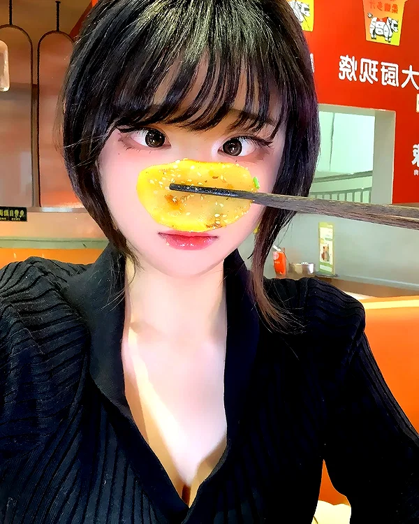 yingyinng_ instagram image archive image
