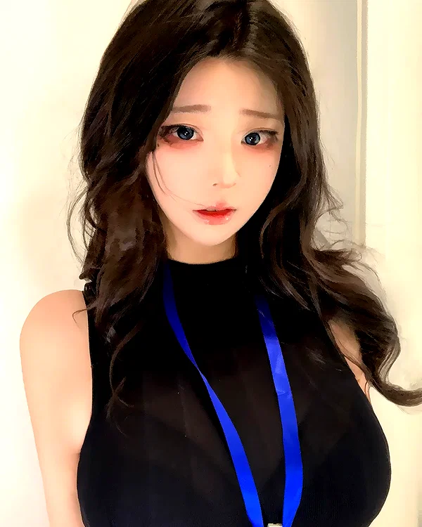 yingyinng_ instagram image archive image