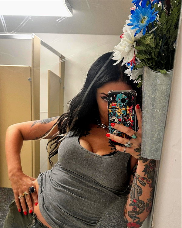 laylafleet1 instagram image archive image