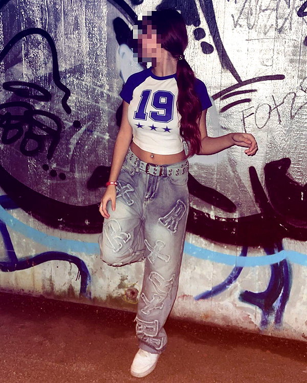 elviksi_07 instagram image archive image